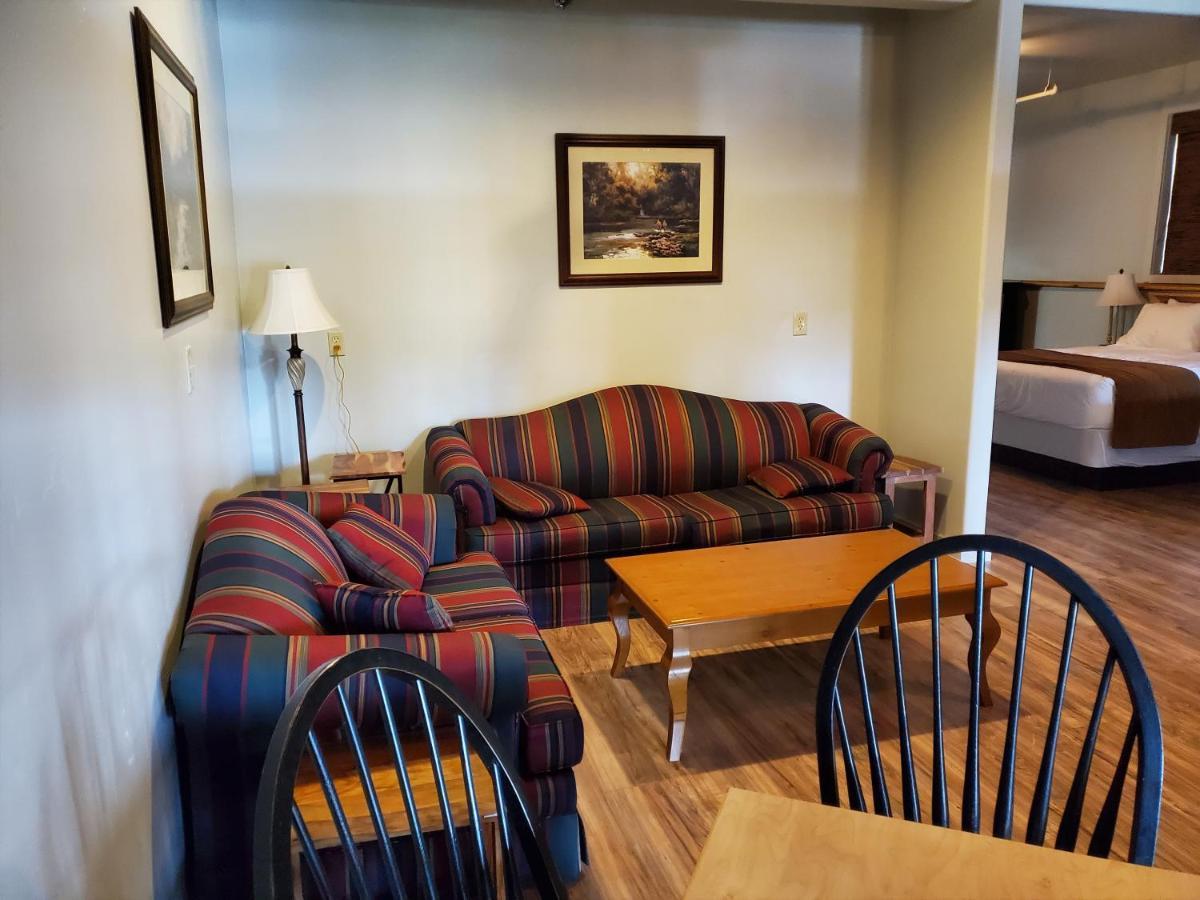 Buffalo Lodge Of Bigfork Extérieur photo